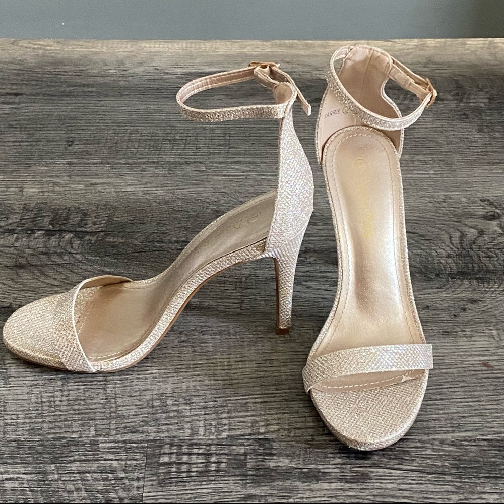 Gold glitter heels
